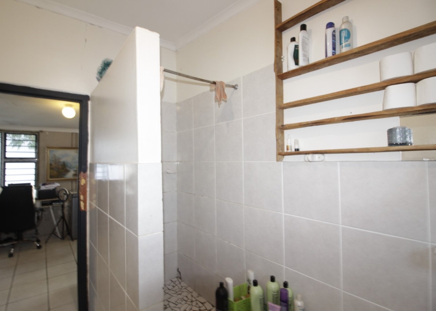 2 Bedroom Property for Sale in Paradise Beach Eastern Cape